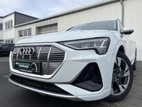 Używany Audi e-tron S-Line 300 kW (408 KM) 2022 Biały SUV