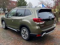 gebraucht Subaru Forester 2.0ie Platinum Lineartronic