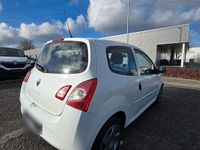 Gebraucht Renault Twingo Expression 75 PS (55 kW) 2012 Weiß Kleinwagen