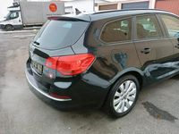 Gebraucht Opel Astra 165 PS (121 kW) 2015 Schwarz Kombi