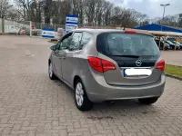 Gebraucht Opel Meriva 101 PS (74 kW) 2010 Braun Van / Kleinbus