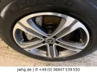 Gebraucht Mercedes GLC300e 320 PS (235 kW) 2020 Schwarz/baltic black SUV