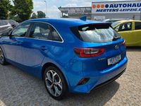 Gebraucht Kia Ceed Spirit 140 PS (102 kW) 2020 Blau Kleinwagen