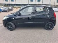Gebraucht Hyundai i10 69 PS (50 kW) 2011 Schwarz Kleinwagen