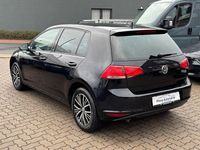 Gebraucht VW Golf VII Allstar 110 PS (80 kW) 2016 Schwarz Limousine