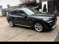 Gebraucht BMW X1 177 PS (130 kW) 2010 Schwarz SUV