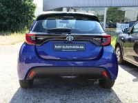 Gebraucht Toyota Yaris 92 PS (67 kW) 2023 Dark blue mica (blau) Kleinwagen