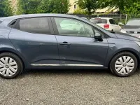 Używany Renault Clio V Experience 101 KM (74 kW) 2021 Szary Hatchback