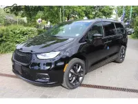 Neu Chrysler Pacifica 291 PS (214 kW) 2026 Schwarz Van