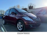 Gebraucht Mercedes A200 136 PS (100 kW) 2008 Rot Limousine