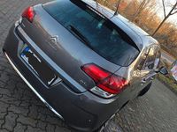 Gebraucht Citroën C4 Start 120 PS (88 kW) 2016 Grau Limousine