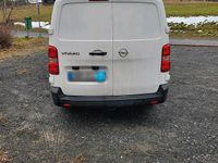 Gebraucht Opel Vivaro 150 PS (110 kW) 2021 Weiß Van / Kleinbus