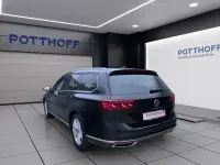 Gebraucht VW Passat Elegance 190 PS (139 kW) 2023 Schwarz Kombi