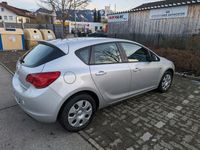 gebraucht Opel Astra 1.6 Benziner BJ 2010 54.500km