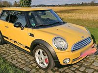 Usata Mini Cooper 95 CV (69 kW) 2008 Giallo Utilitaria