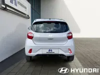 Neu Hyundai i10 63 PS (46 kW) 2025 Grau Kleinwagen