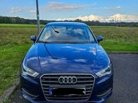 Gebraucht Audi A3 Attraction 110 PS (80 kW) 2014 Blau Limousine