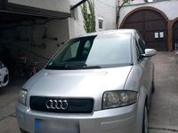 Usado Audi A2 75 HP (55 kW) 2003 Cinzento Citadino