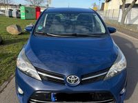 Gebraucht Toyota Verso 112 PS (82 kW) 2014 Blau Van / Kleinbus