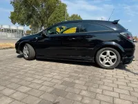 Gebraucht Opel Astra GTC 90 PS (66 kW) 2008 Schwarz Coupé