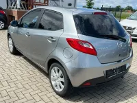 Gebraucht Mazda 2 Edition 84 PS (61 kW) 2012 Grau Kleinwagen