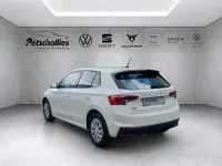 Gebraucht Skoda Fabia Active 65 PS (47 kW) 2023 Weiß Kleinwagen