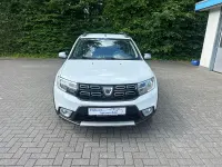 Gebraucht Dacia Sandero Celebration 90 PS (66 kW) 2017 SUV