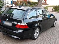 Gebraucht BMW 525 197 PS (144 kW) 2008 Schwarz Kombi