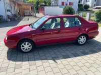 Gebraucht VW Vento 90 PS (66 kW) 1996 Rot Limousine