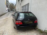 Gebraucht Mercedes E220 Elegance 170 PS (125 kW) 2009 Schwarz Kombi