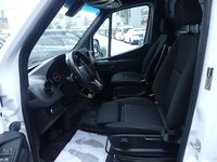 Gebraucht Mercedes Sprinter 170 PS (125 kW) 2022 Arktisweiss Van