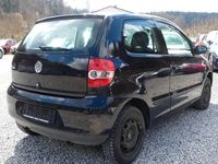 Gebraucht VW Fox Basis 54 PS (39 kW) 2006 Schwarz Kleinwagen