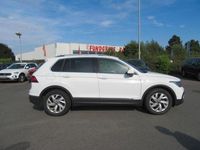 Gebraucht VW Tiguan Move 150 PS (110 kW) 2023 Weiss (metallic) SUV