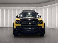 Neu Land Rover Defender 349 PS (256 kW) 2026 Deep sandglow yellow metallic SUV