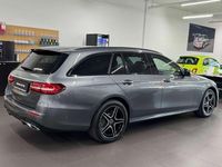 Gebraucht Mercedes E300 AMG 306 PS (225 kW) 2022 Selenitgrau Kombi