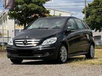 Gebraucht Mercedes B200 136 PS (100 kW) 2007 Kosmosschwarz  metalliclack Van / Kleinbus