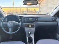 Gebraucht Toyota Corolla 110 PS (80 kW) 2004 Silber Limousine