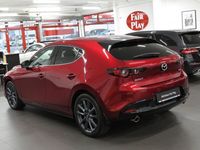Gebraucht Mazda 3 Exclusive-Line 150 PS (110 kW) 2024 Rot Limousine