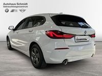 Gebraucht BMW 118 Advantage 150 PS (110 kW) 2022 Alpinweiß uni Kleinwagen