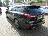 Gebraucht Ford Focus ST-Line 125 PS (91 kW) 2023 Schwarz Kombi