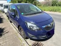 Usata Opel Meriva 101 CV (74 kW) 2017 Blu Monovolume