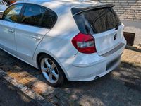 Gebraucht BMW 120 150 PS (110 kW) 2006 Weiß Kleinwagen