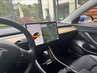 Second-hand Tesla Model 3 Standard Range 239 kW (325 CP) 2020 Albastru Berlinǎ
