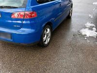 Gebraucht Seat Ibiza 64 PS (47 kW) 2004 Blau Kleinwagen