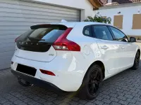 Gebraucht Volvo V40 114 PS (83 kW) 2015 Weiß Limousine
