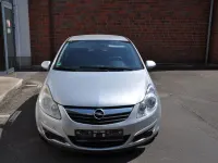 Używany Opel Corsa Basis 60 KM (44 kW) 2009 Srebrny Hatchback