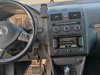 Gebraucht VW Touran Life 140 PS (102 kW) 2013 Schwarz Van / Kleinbus