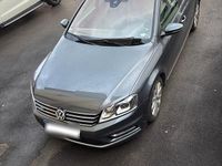 Usata VW Passat 140 CV (102 kW) 2013 Grigio Station wagon
