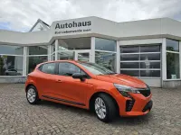 Gebraucht Renault Clio Evolution 67 PS (49 kW) 2024 Valencia orange Kleinwagen