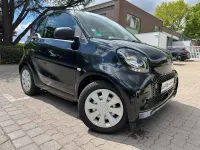 Gebraucht Smart ForTwo Coupé 60 kW (82 PS) 2021 Schwarz Kleinwagen
